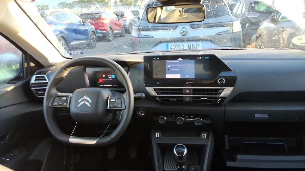Foto Citroën C4 X 6