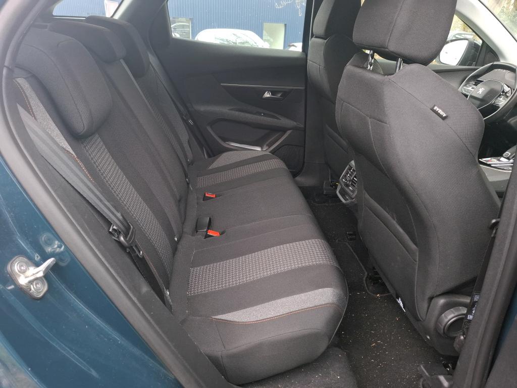 Peugeot 3008 BlueHDi 130ch S&S EAT8 Active Pack 2022