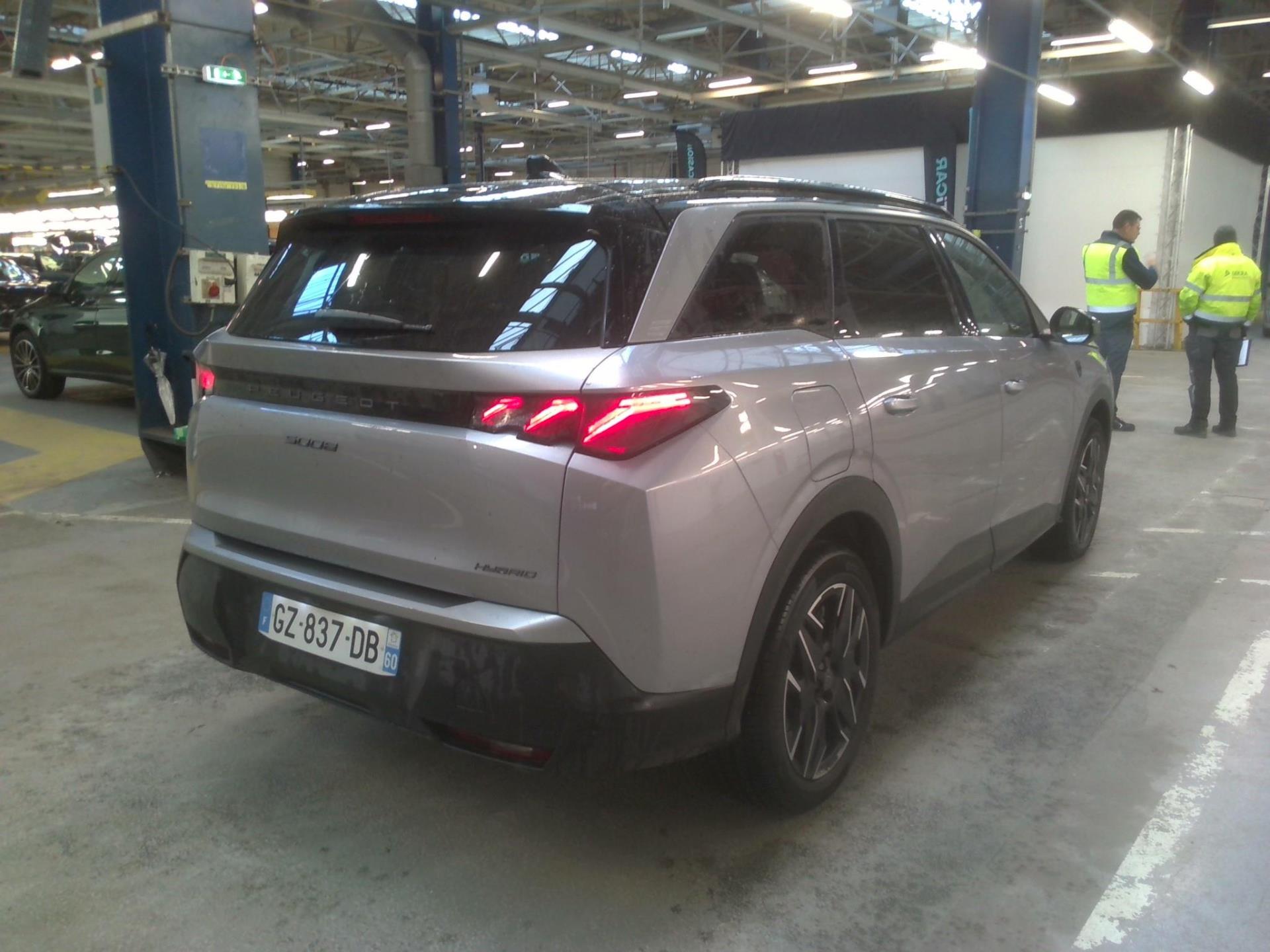 Peugeot 5008 Hybrid 136 e-DCS6 GT 2024