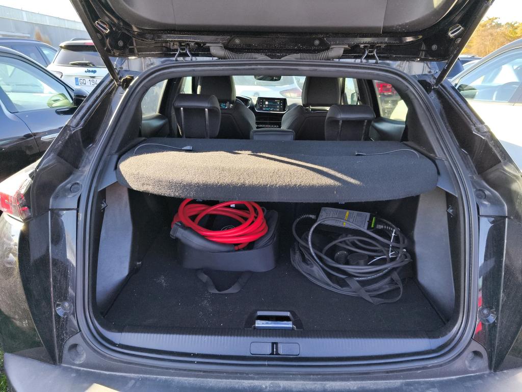 Peugeot 2008 Electrique 136 ch GT 2023