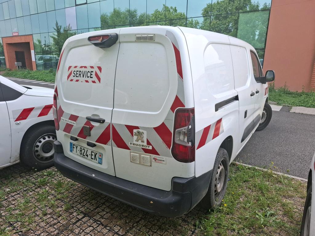 Peugeot PARTNER FOURGON LONG 950 KG BLUEHDI 130 S&S EAT8 ASPHALT 2021