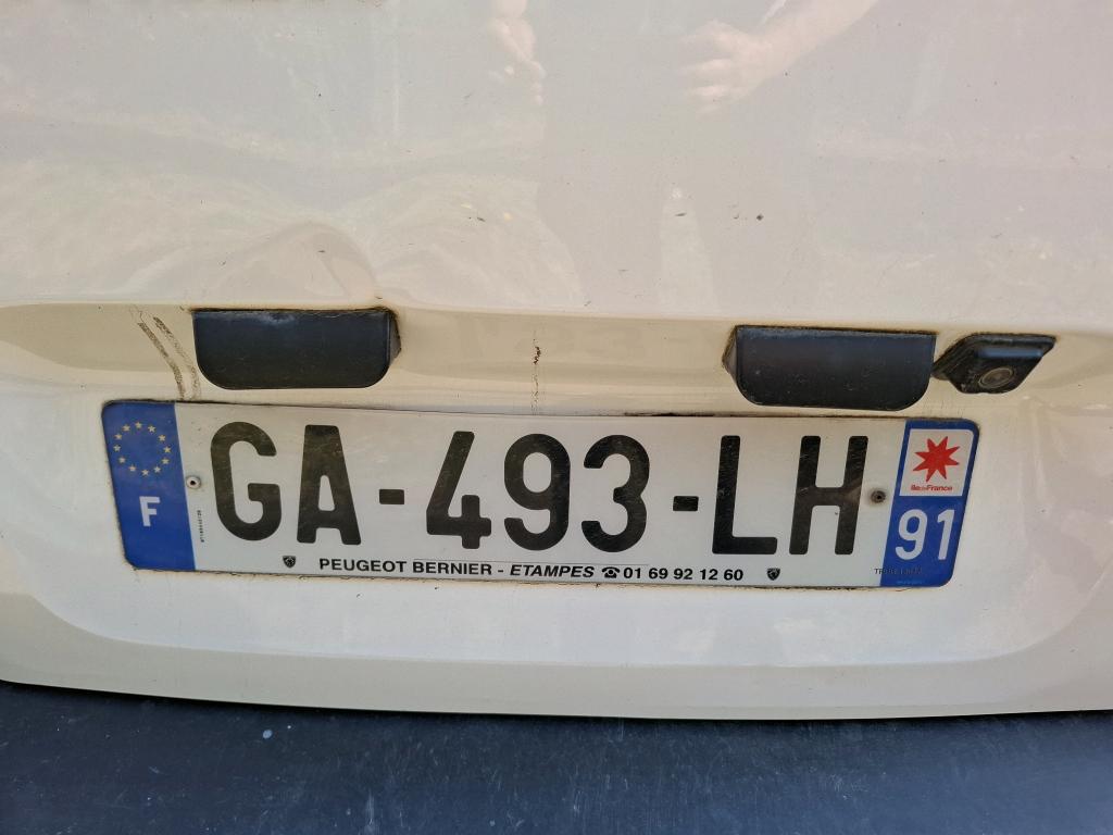 Peugeot PARTNER FOURGON STANDARD 650 KG BLUEHDI 100 S&S BVM5 PREMIUM 2021
