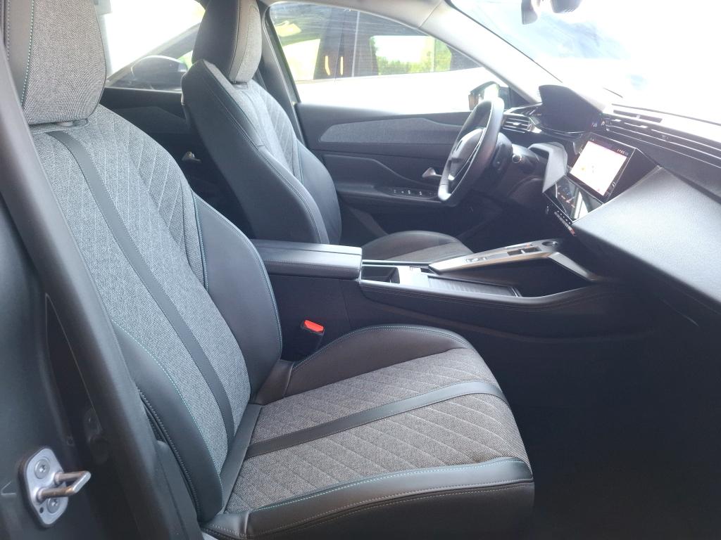 Peugeot 408 PureTech 130 ch S&S EAT8 Allure Pack 2023