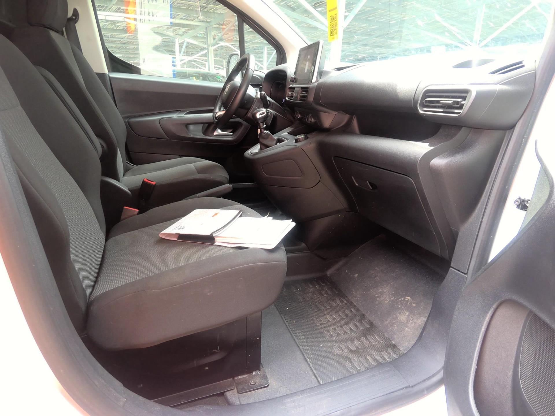 Citroen BERLINGO VAN M 950 BLUEHDI 100 S&S BVM6 2023