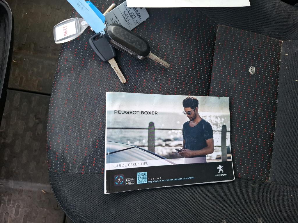 Peugeot BOXER TOLE 330 L2H2 BLUEHDI 140 S&S PREMIUM 2021