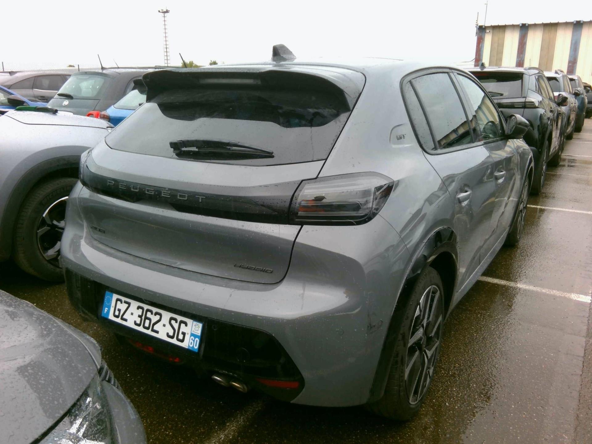 Peugeot 208 Hybrid 136 e-DCS6 GT 2024