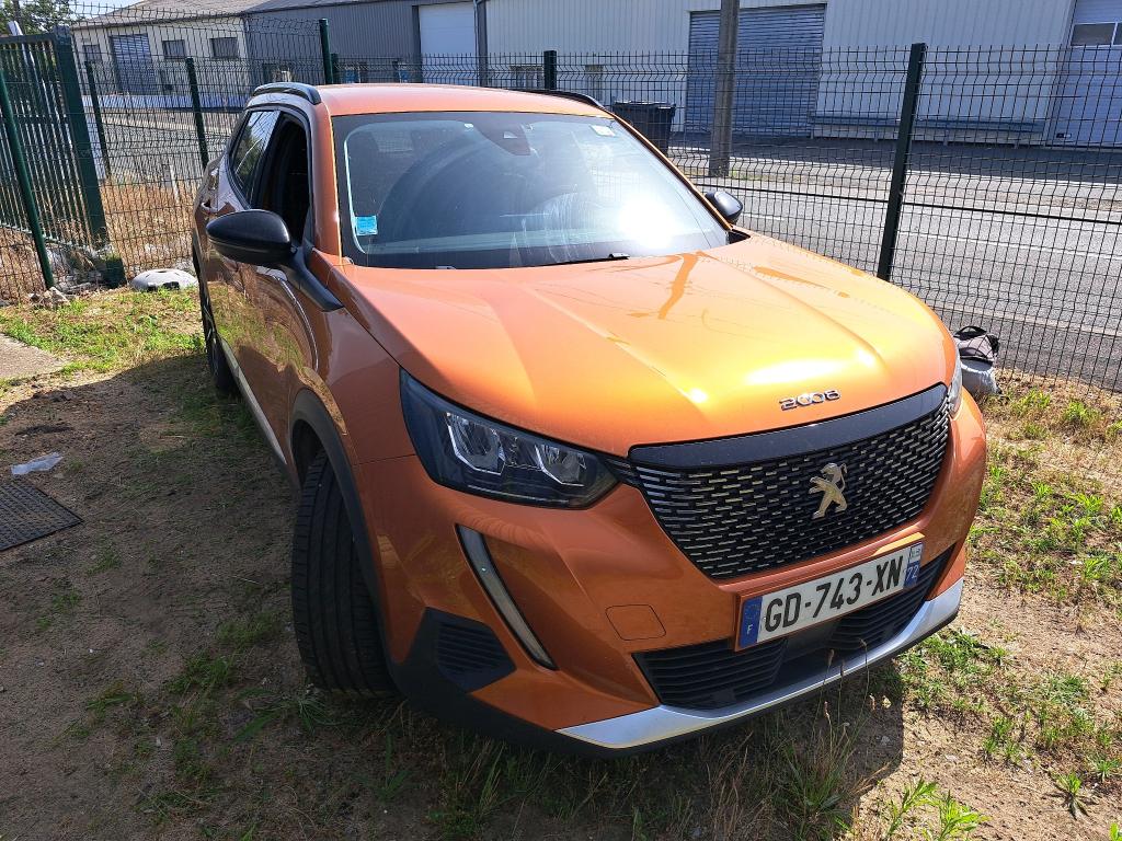 Peugeot 2008 BlueHDi 130 S&S EAT8 Allure 2021