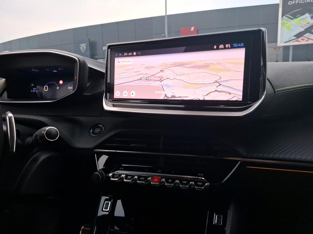 Peugeot 2008 PureTech 130 S&S EAT8 GT 2023