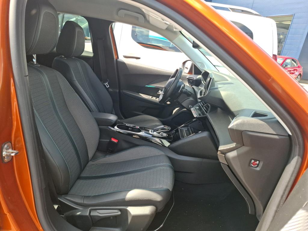 Peugeot 2008 BlueHDi 130 S&S EAT8 Allure 2021