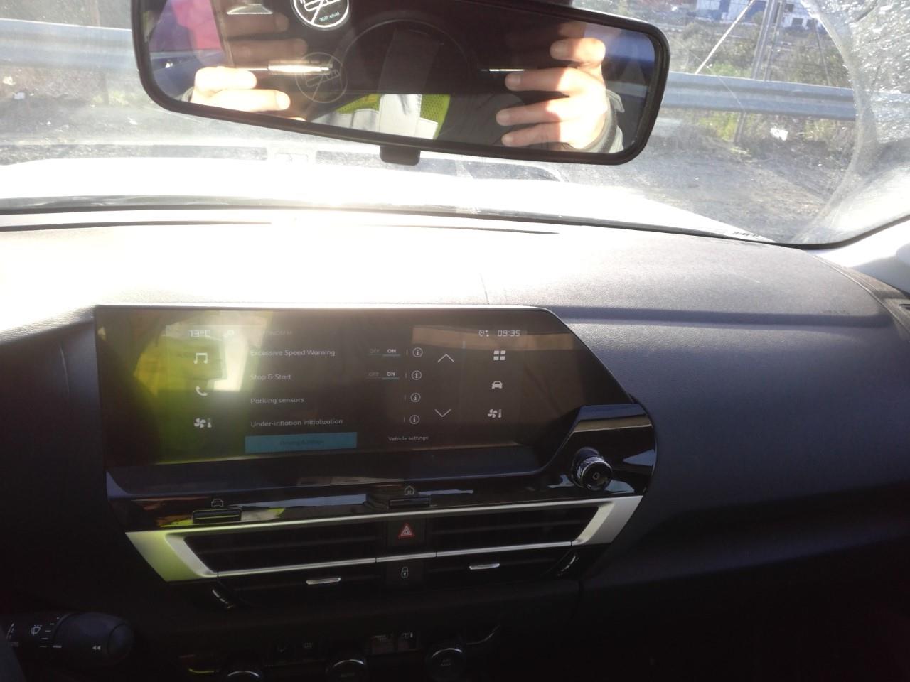 Foto Citroën C4 X 8