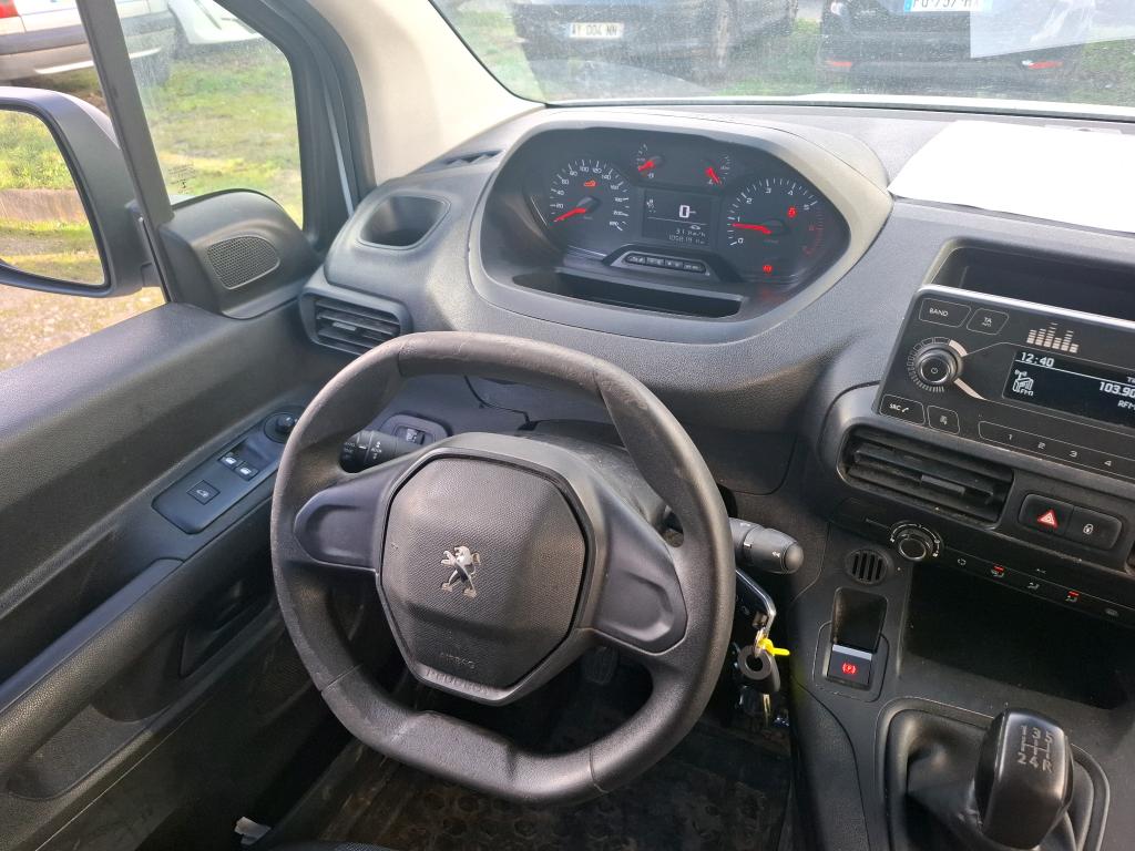 Peugeot PARTNER FOURGON STANDARD 650 KG BLUEHDI 100 S&S BVM5 PREMIUM 2020
