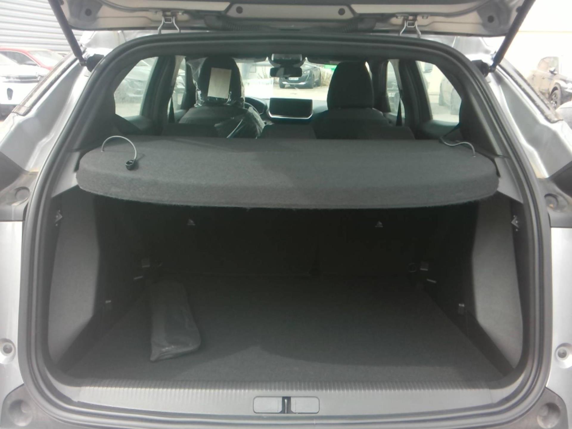 Peugeot 2008 100 S&S BVM6 Style 2025