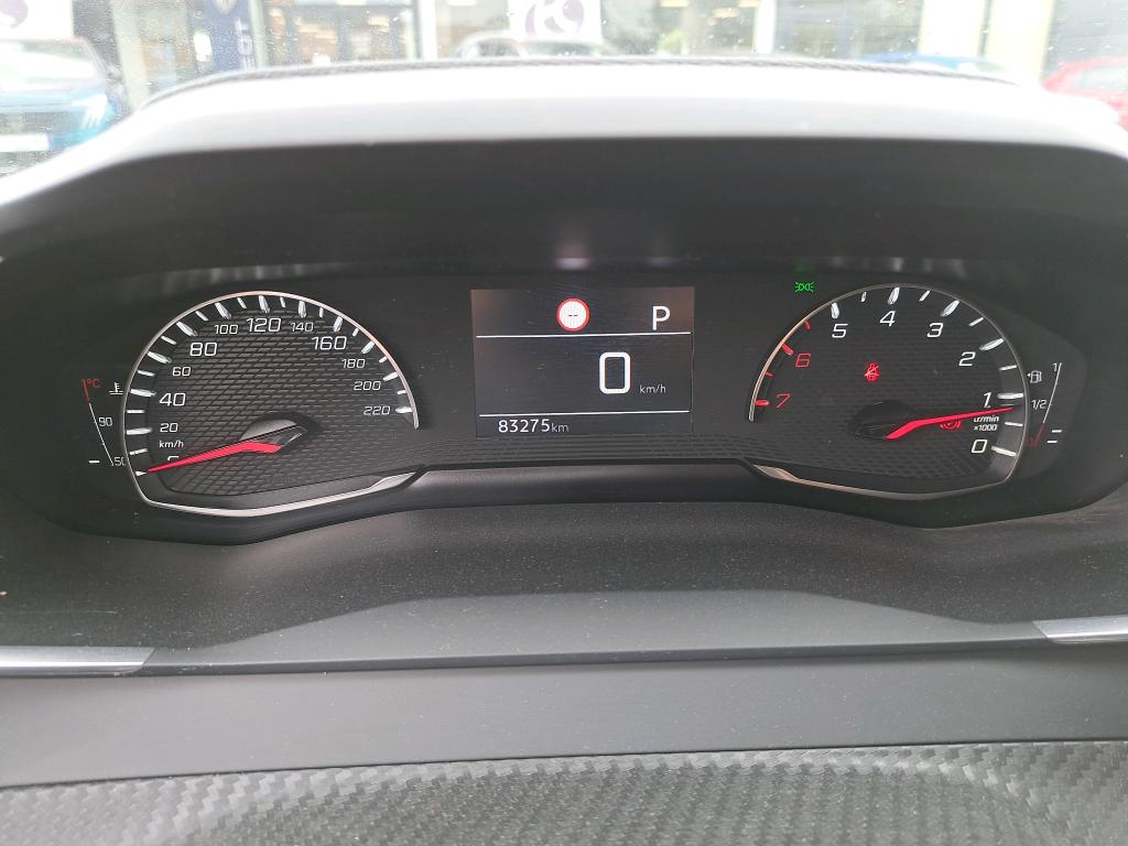 Peugeot 208 PureTech 100 S&S EAT8 Active Business 2021