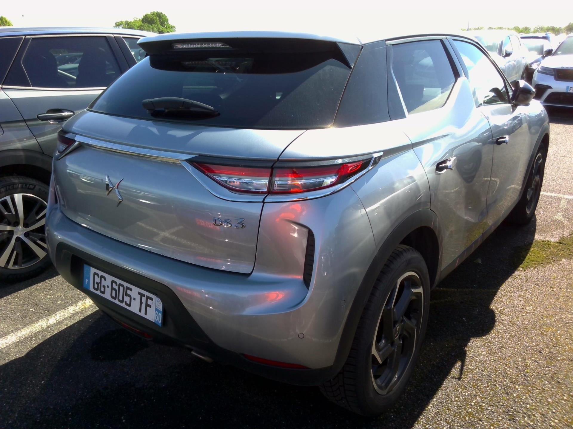 DS DS3 Crossback BlueHDi 130 EAT8 Rivoli 2022