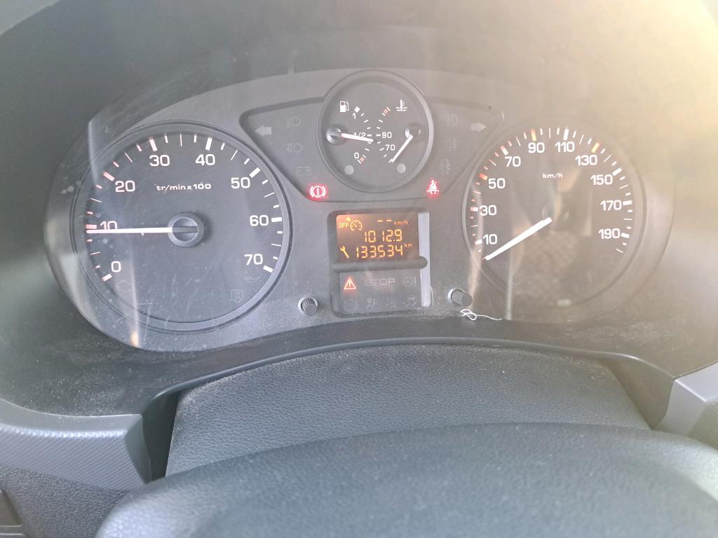 Peugeot PARTNER FOURGON STANDARD 1.6 BLUEHDI 75 BVM5 PREMIUM 2018
