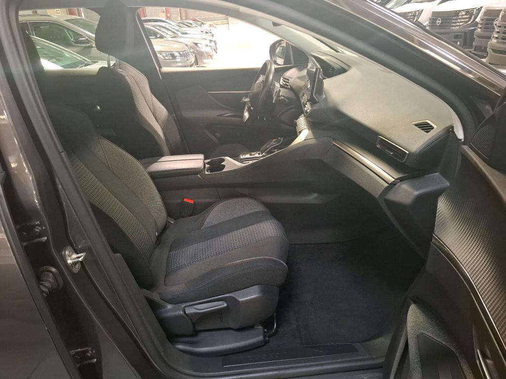 Peugeot 3008 Puretech 130ch S&S EAT8 Active Pack 2023