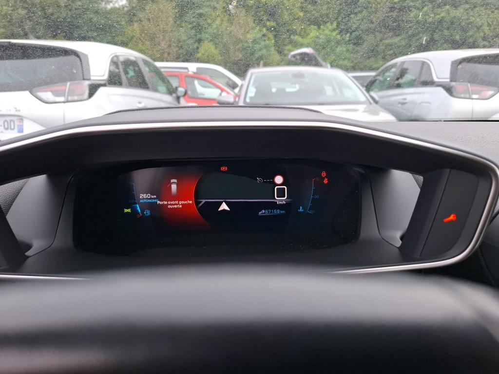 Peugeot 2008 BlueHDi 100 S&S BVM6 Allure Business 2020