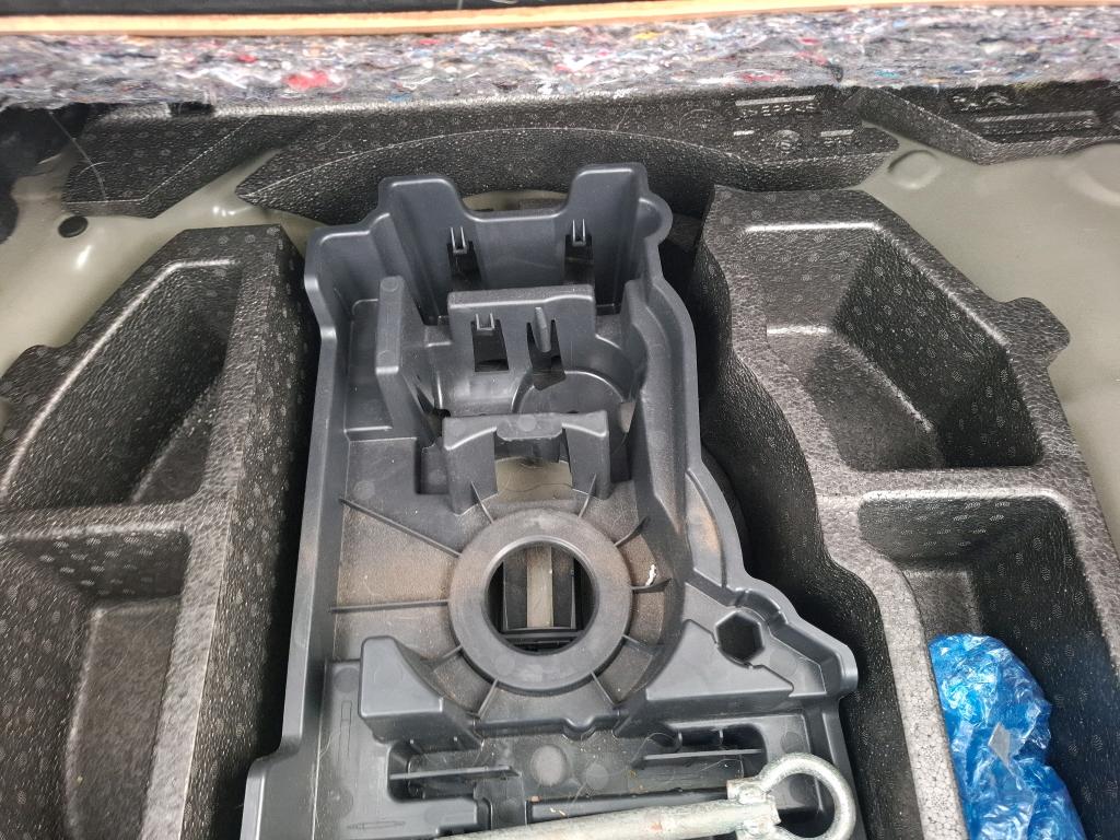 Peugeot 208 BlueHDi 100 S&S BVM6 Style 2022