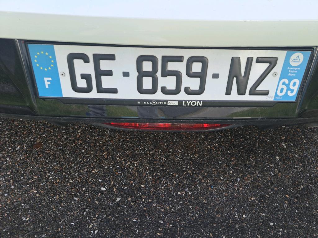 Peugeot 208 PureTech 100 S&S EAT8 Allure 2022