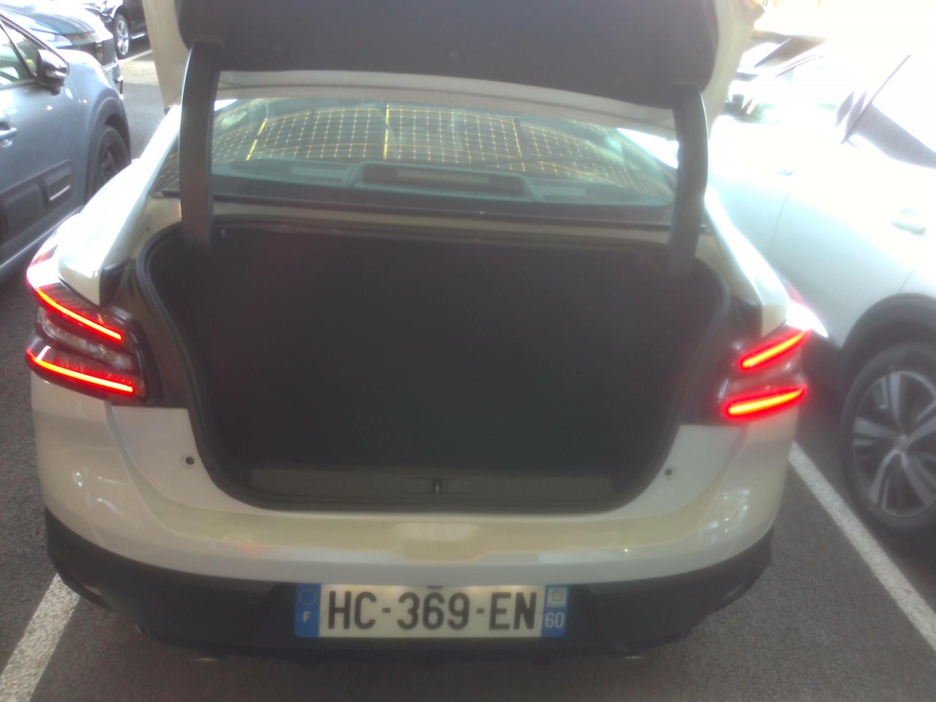 Citroen C4 X Hybride 136 e-DCS6 Plus 2025