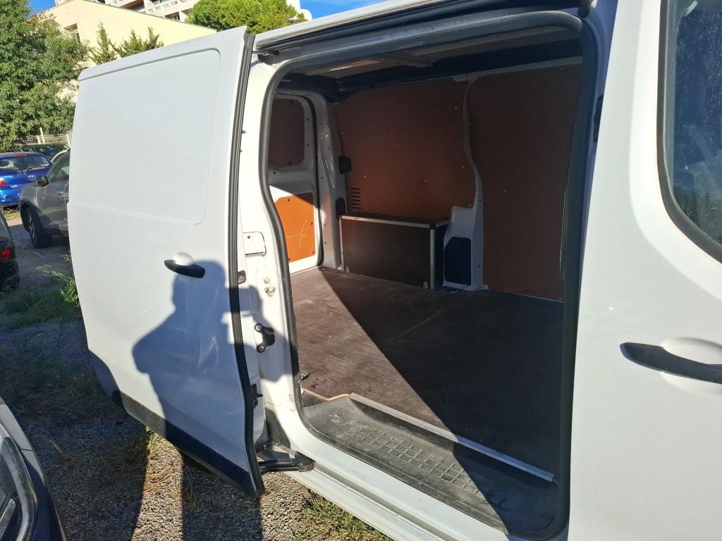 Peugeot EXPERT FGN TOLE M BLUEHDI 145 S&S EAT8  2023