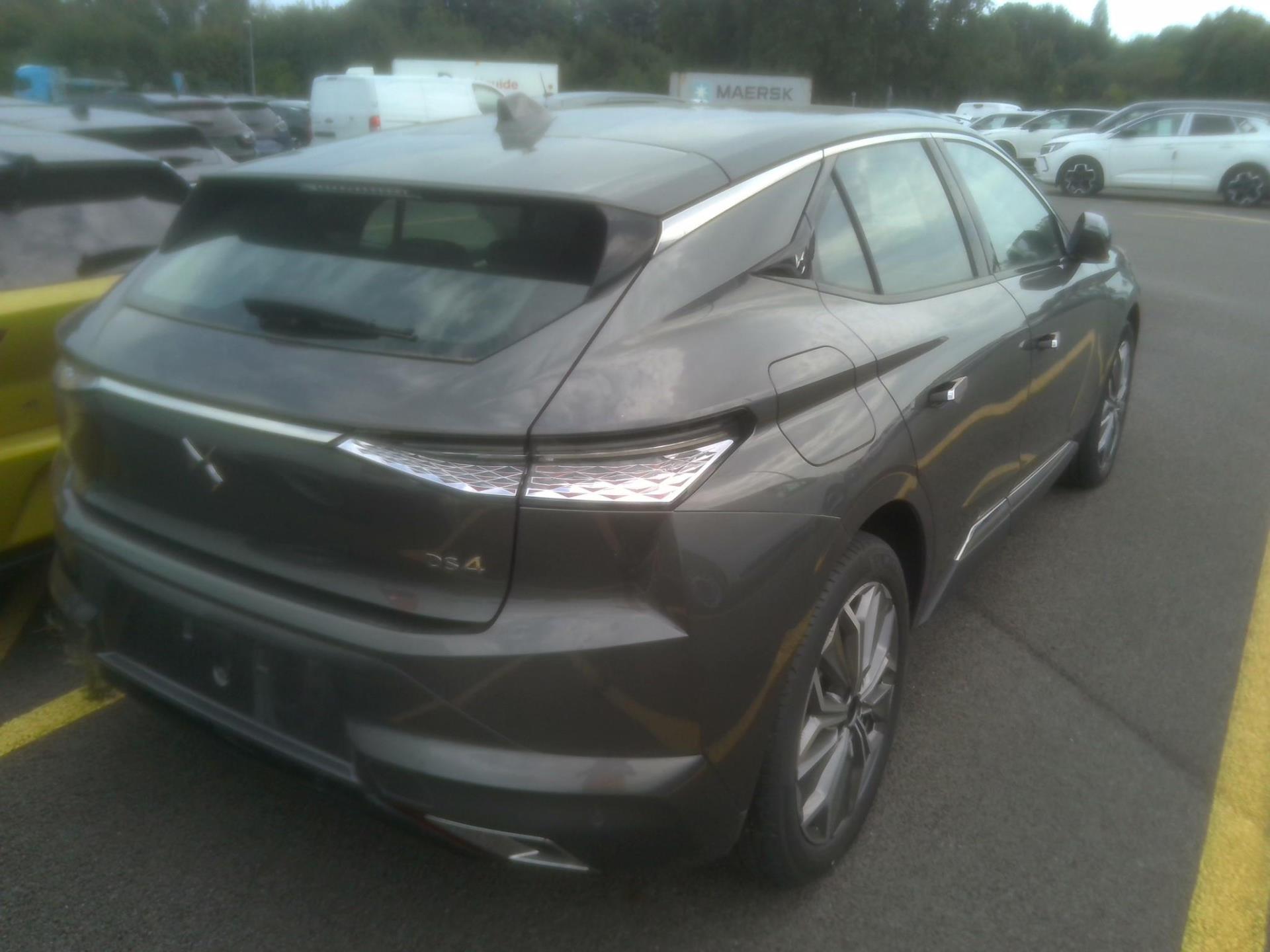 DS DS 4 PureTech 130 EAT8 Trocadero 2021