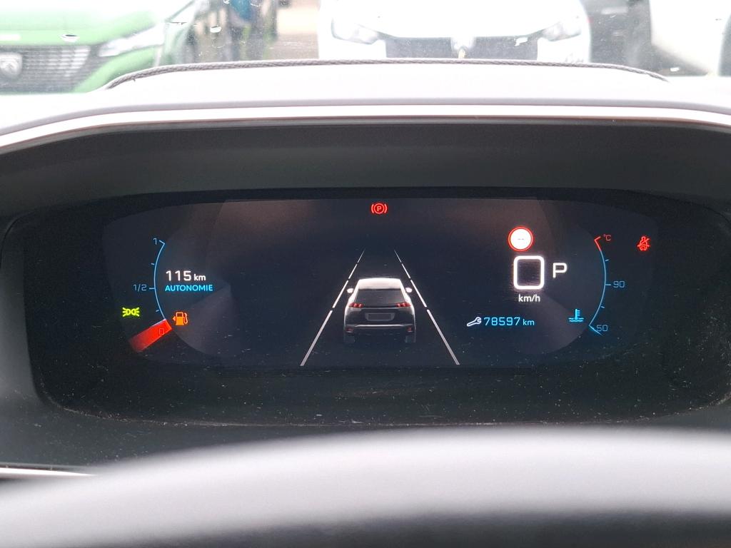 Peugeot 2008 BlueHDi 130 S&S EAT8 Allure Business 2020