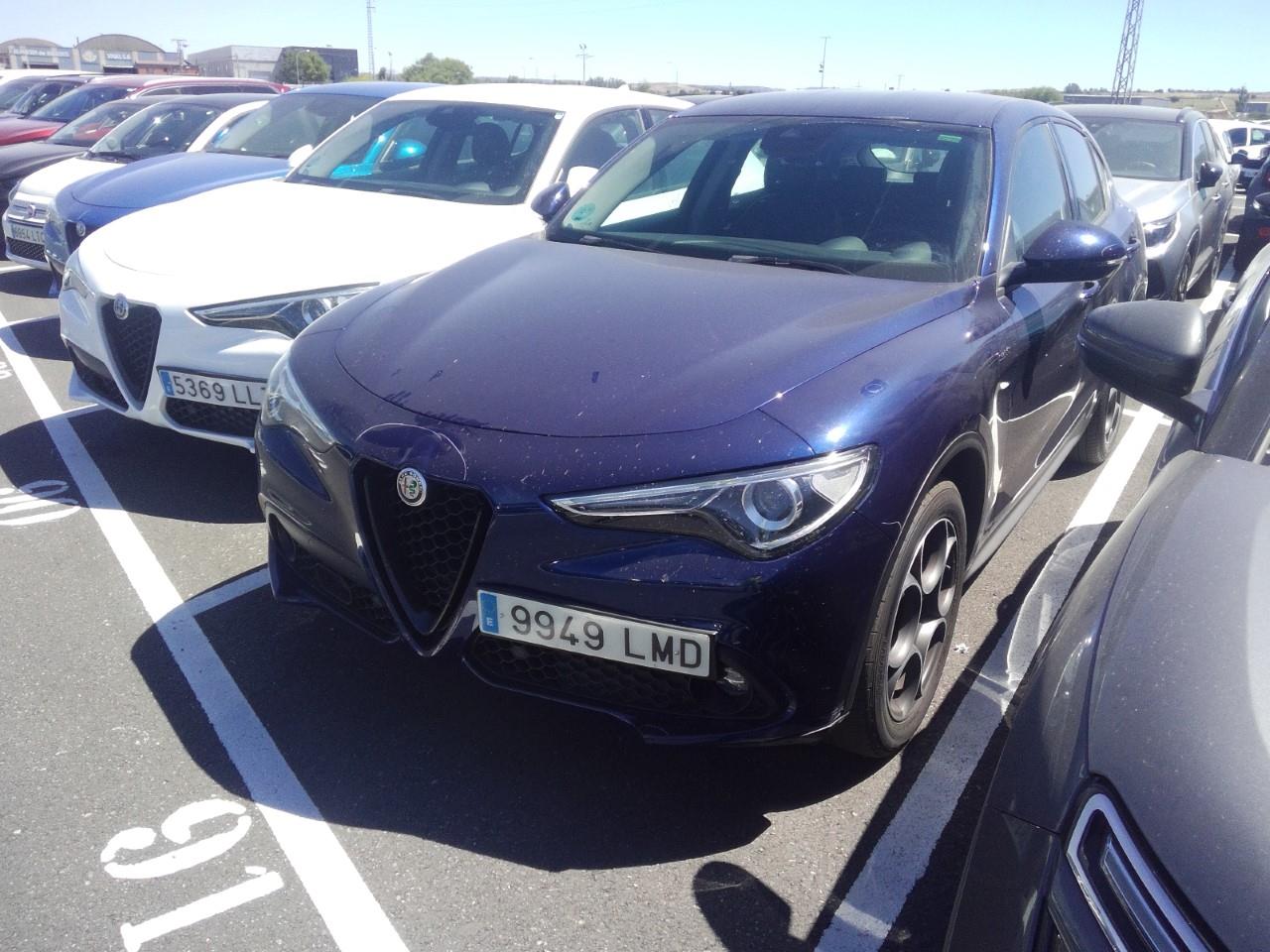 Foto Alfa Romeo Stelvio 2