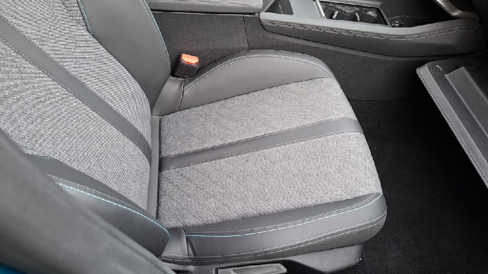 Foto Peugeot 408 14