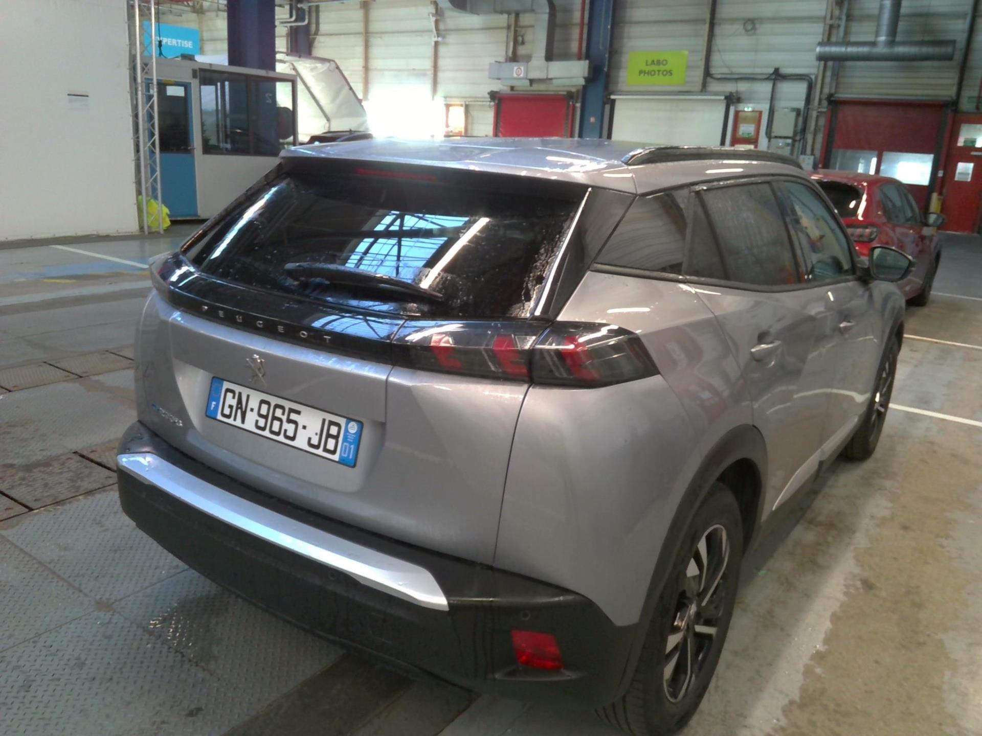 Peugeot 2008 Electrique 136 ch Allure 2023
