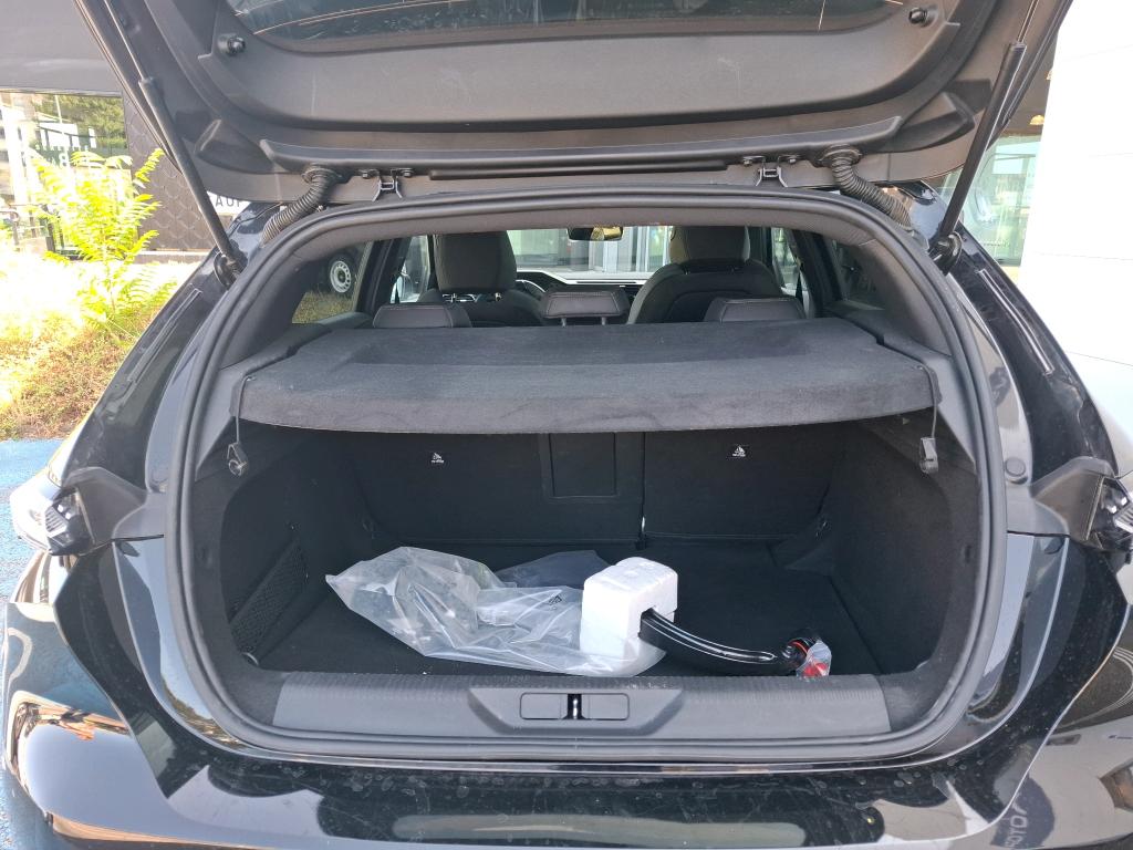 Peugeot 308 BlueHDi 130ch S&S EAT8 GT Pack 2022