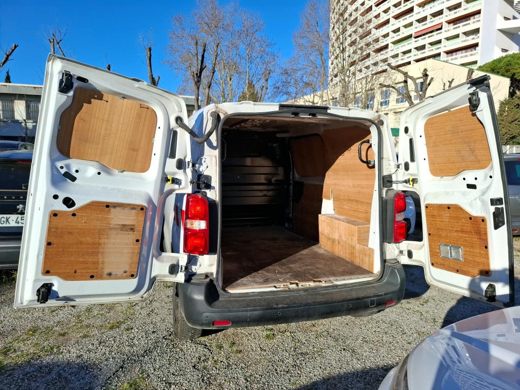 Peugeot EXPERT FGN TOLE STANDARD 2.0  BLUEHDI 120 S&S BVM6 PREMIUM 2018