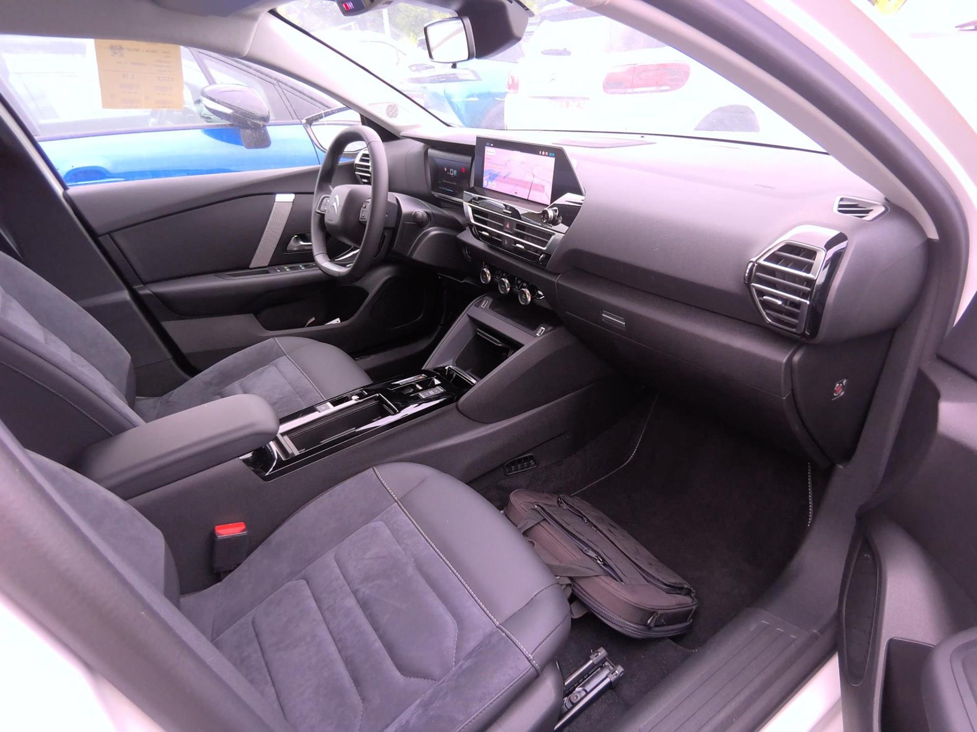 Citroen e-C4 X 136 ch autonomie standard  Automatique E-Series 2024