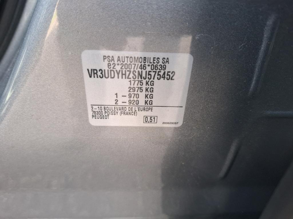 Peugeot 2008 BlueHDi 130 S&S EAT8 GT 2022