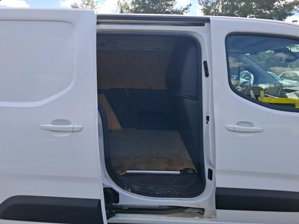 Opel COMBO CARGO 1.5 100 CH S/S L1H1 BVM5 STANDARD PACK CLIM 2021