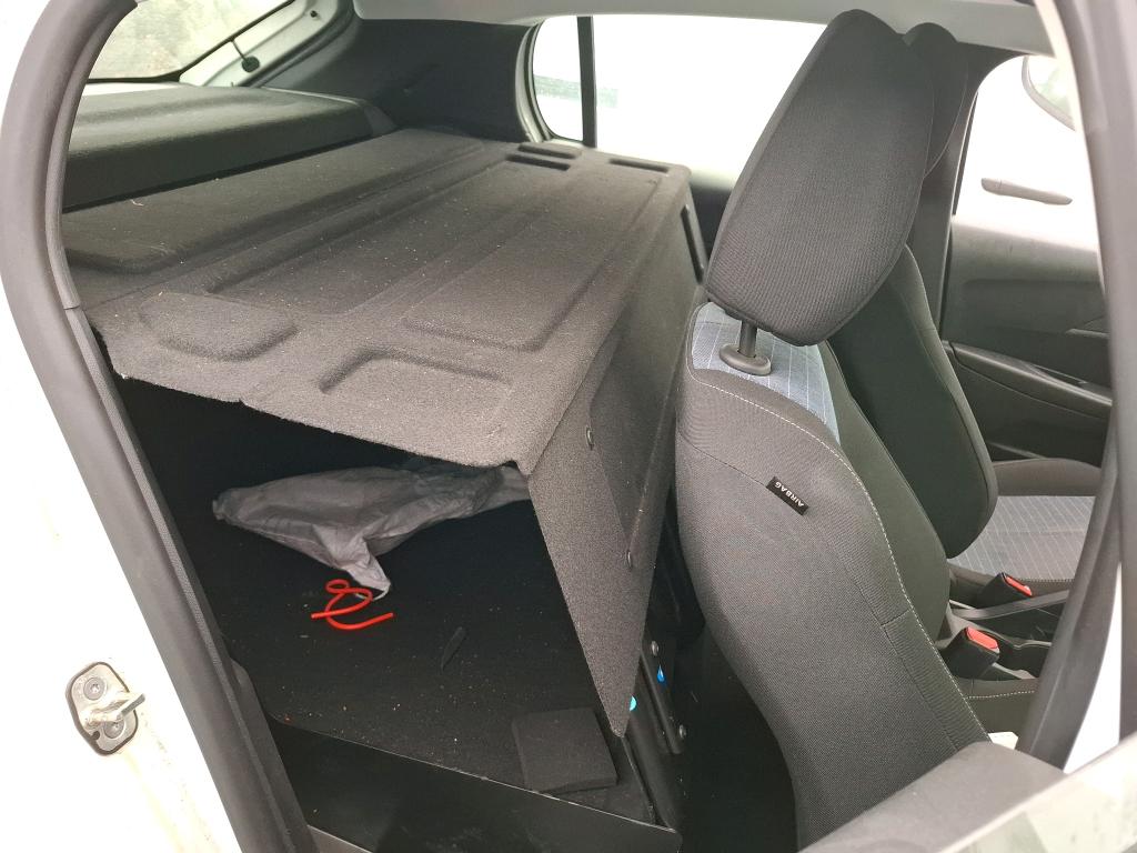 Peugeot 208 BLUEHDI 100 S&S BVM6 PREMIUM 2021