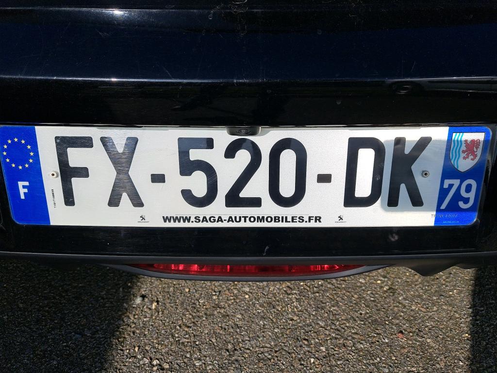 Peugeot 208 BlueHDi 100 S&S BVM6 Allure Business 2021