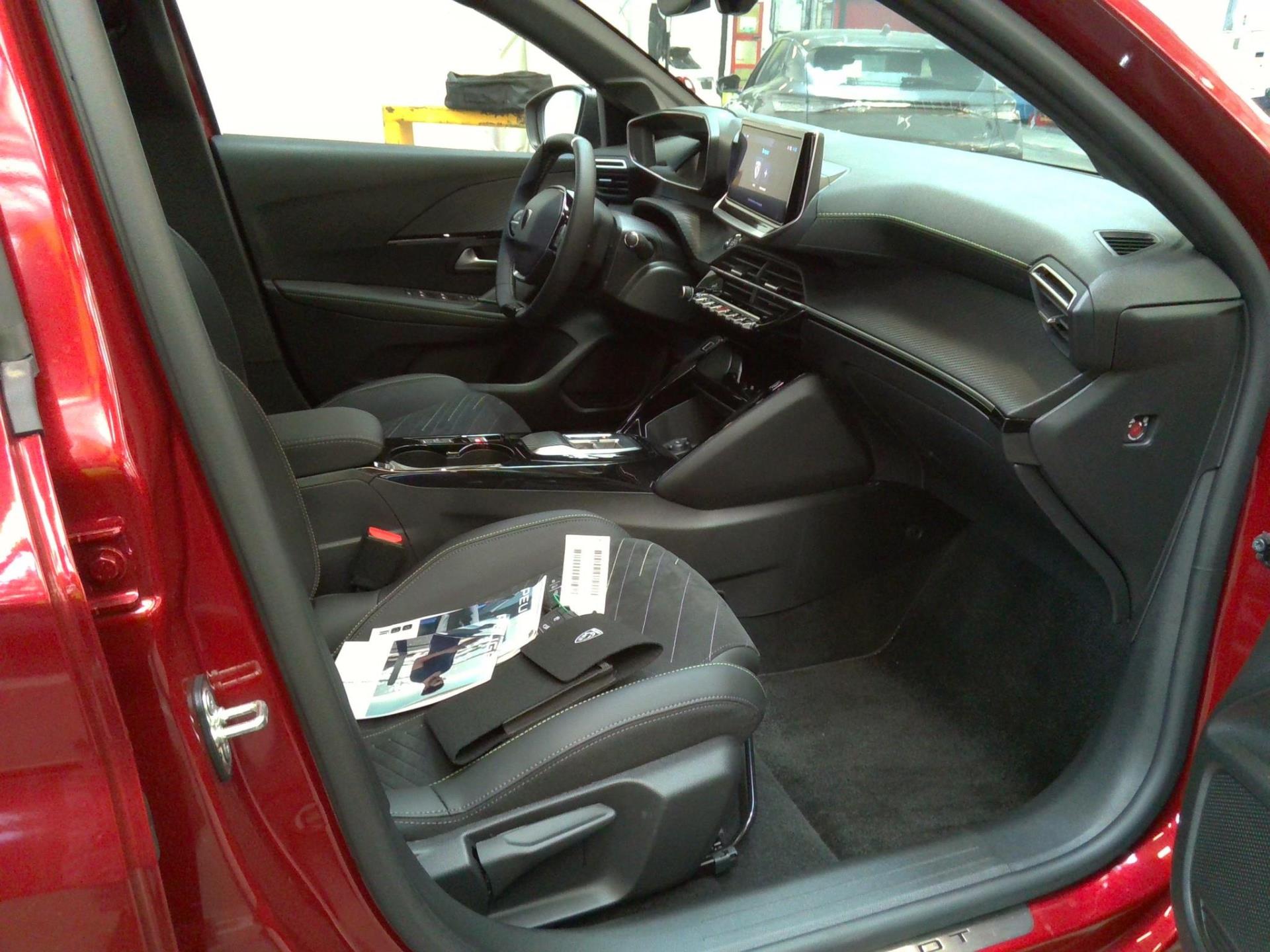 Peugeot 208 Electrique 156 ch 54 kWh GT 2023