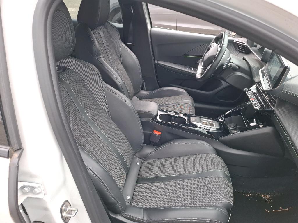 Peugeot 208 PureTech 100 S&S EAT8 GT 2022