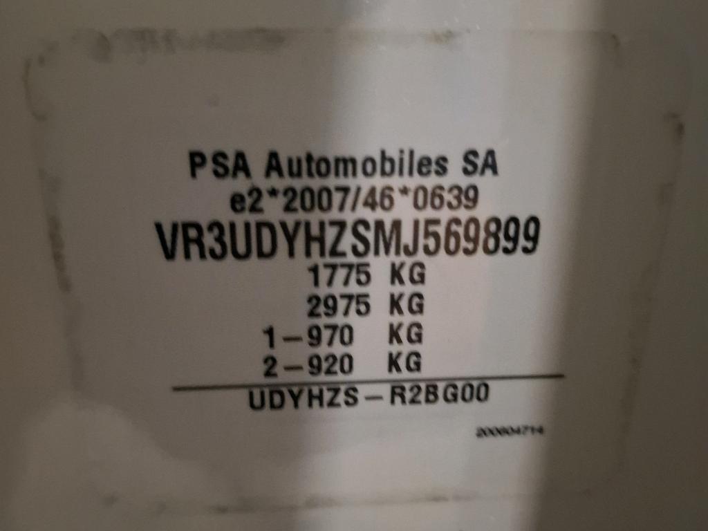 Peugeot 2008 BlueHDi 130 S&S EAT8 Allure Business 2021