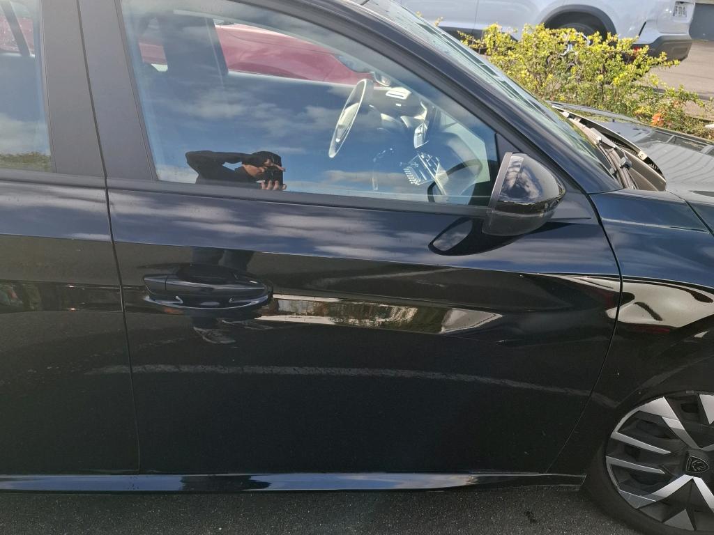 Peugeot 208 PureTech 100 S&S BVM6 Active 2024