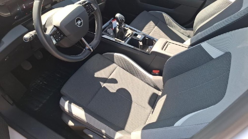 Foto Opel Astra 16