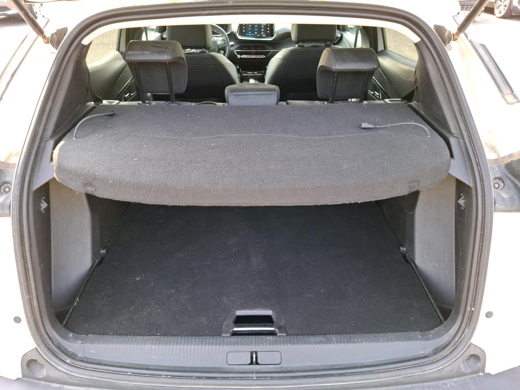 Peugeot 2008 PureTech 130 S&S EAT8 Allure Pack 2021