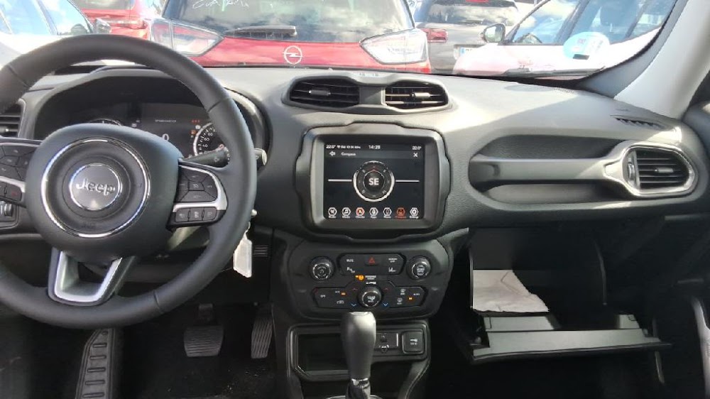 Foto Jeep Renegade 14