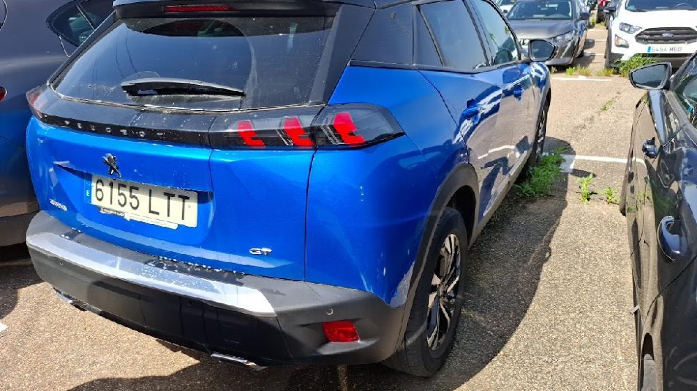 Foto Peugeot 2008 8