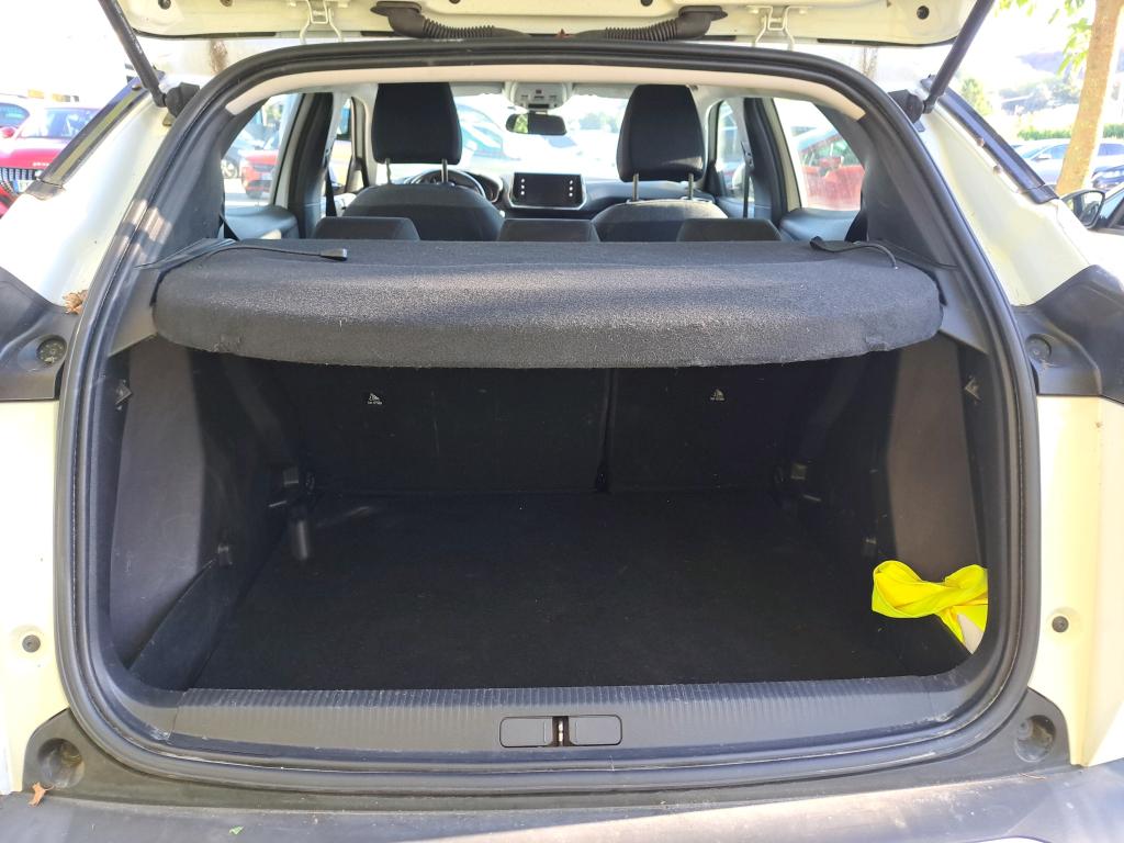 Peugeot 2008 BlueHDi 110 S&S BVM6 Active Business 2021