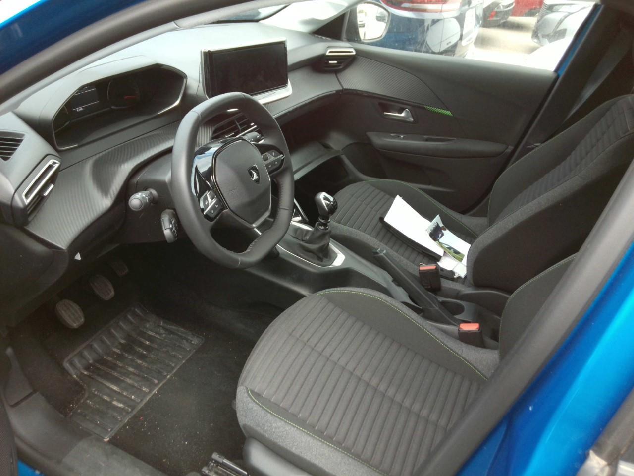 Foto Peugeot 208 9