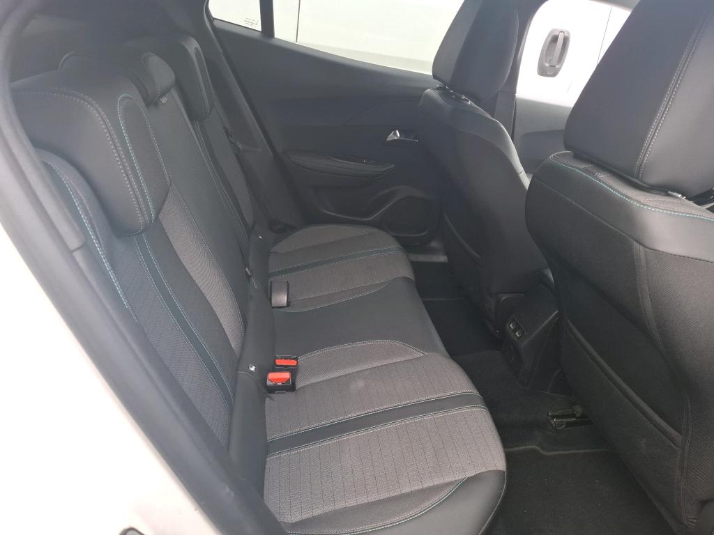 Peugeot 2008 BlueHDi 110 S&S BVM6 Allure Pack 2022