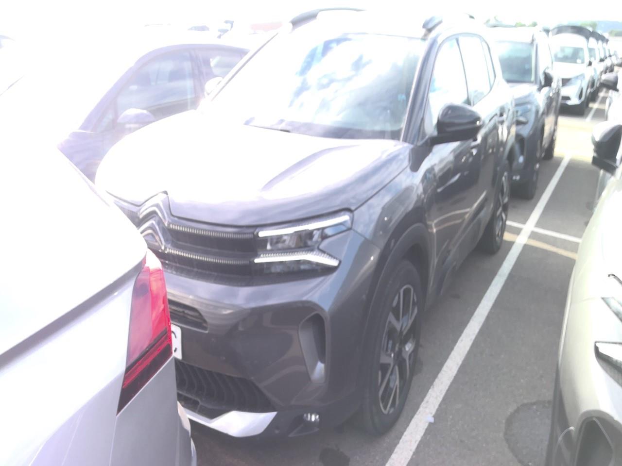 Foto Citroën C5 Aircross Hybrid 2