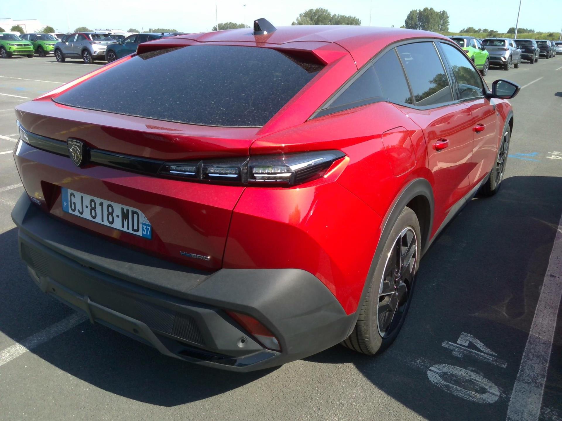 Peugeot 408 PHEV 225 e-EAT8 Allure Pack 2022